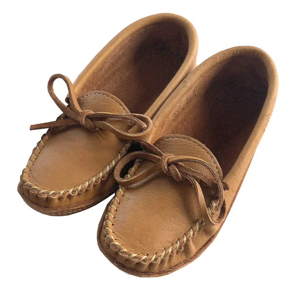 Women's Earthing Moccasins Moose Hide